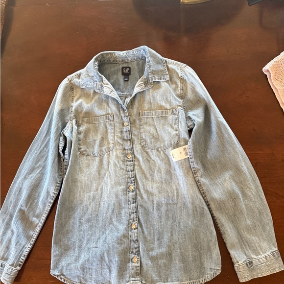GAP Classic Blue Denim Shirt - Picture 1 of 4